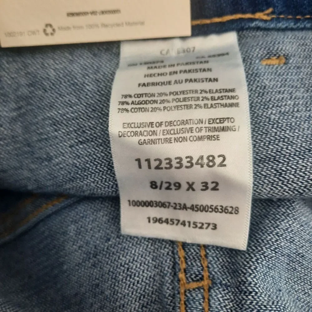 Wrangler High Rise Fierce Flare Jeans Size 8/29 X 32